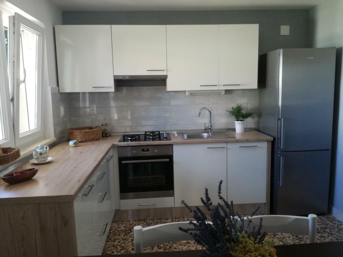 Apartment Ileana Trogir Ngoại thất bức ảnh
